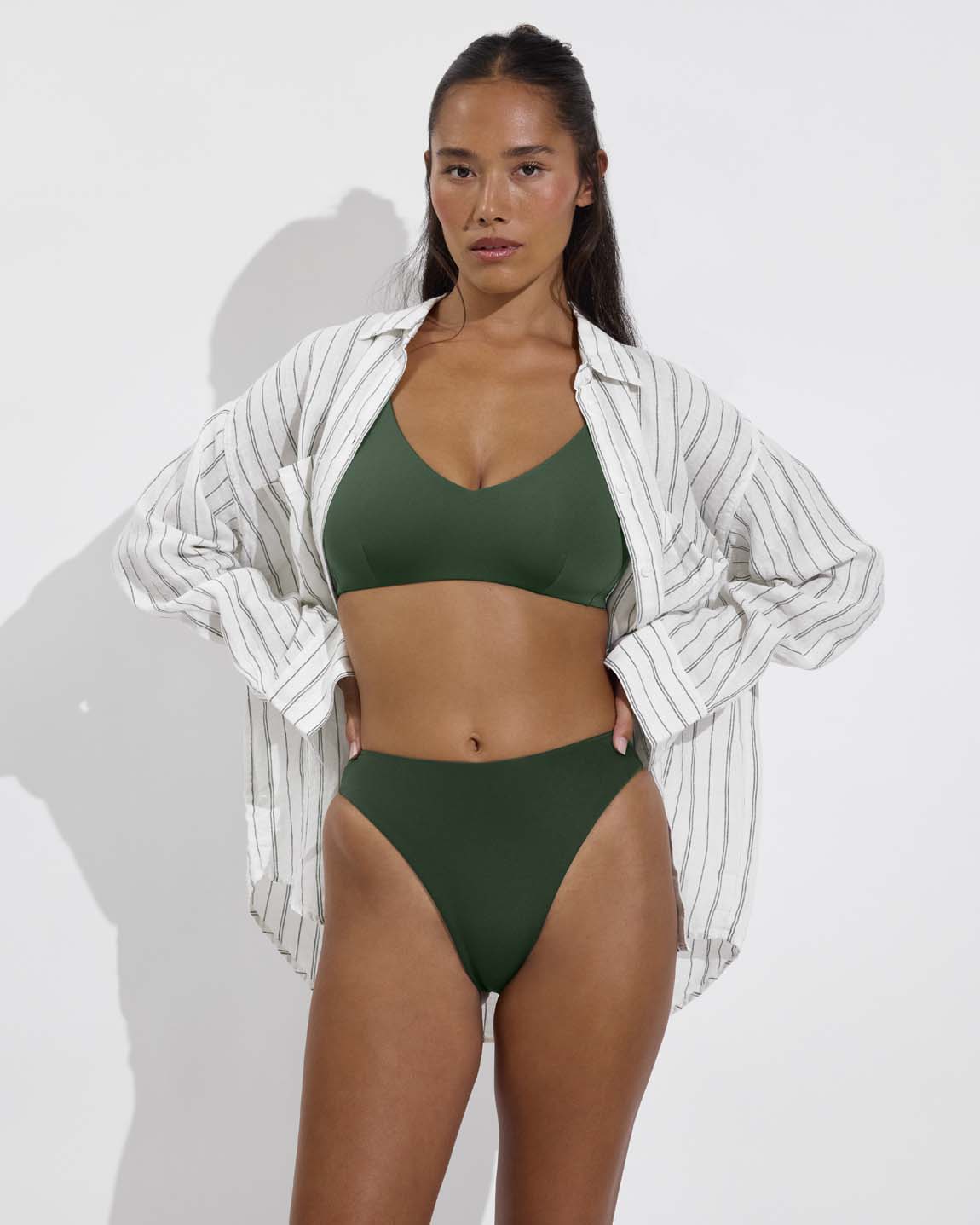 Sunday Top D+ - Tropics